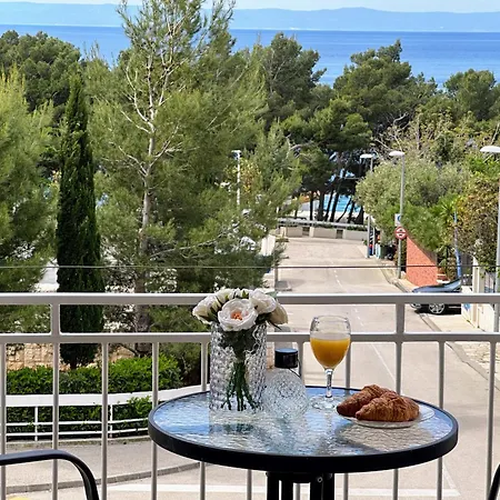 Daire Spacious Family Near The Makarska