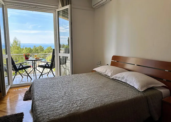 Spacious Family Near The